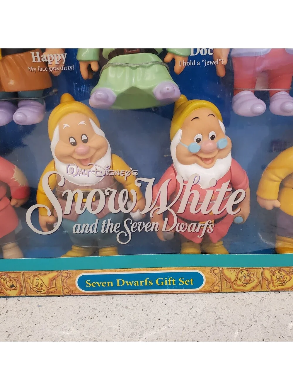 Vintage Disney Snow White Seven Dwarfs Gift Set Color Reveal